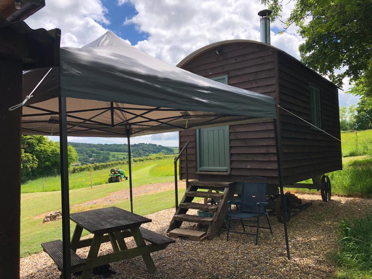 The Shepherds Hut At The Shippen, Tiphayes Honiton Eksteriør bilde